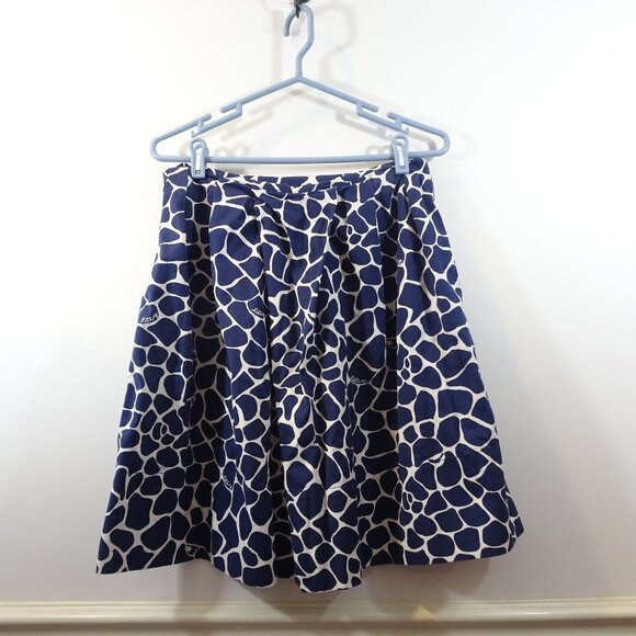 Lilly Pulitzer Skirt Size 6 Blue White Animal Print Pleated Waist Modest Church - Picture 4 of 5